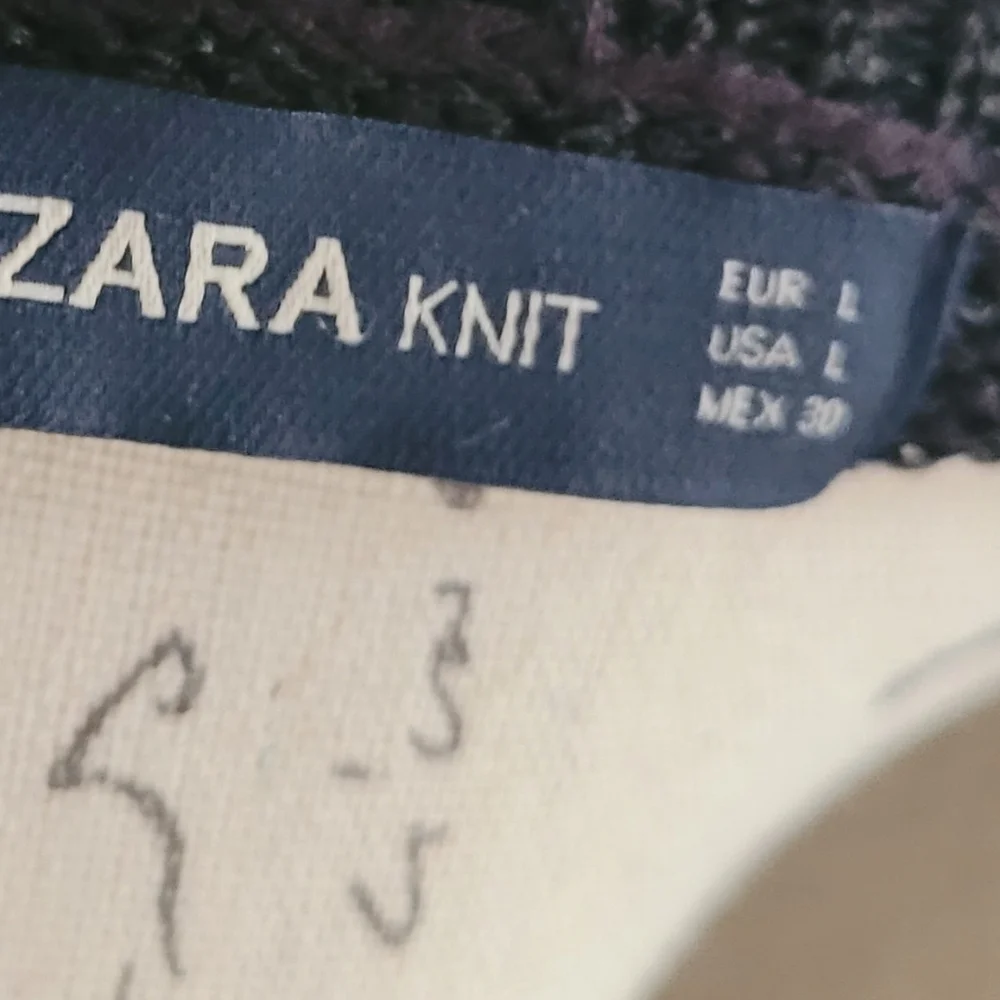 Zara Knit Sequin Thread  Black Long Sleeve Top